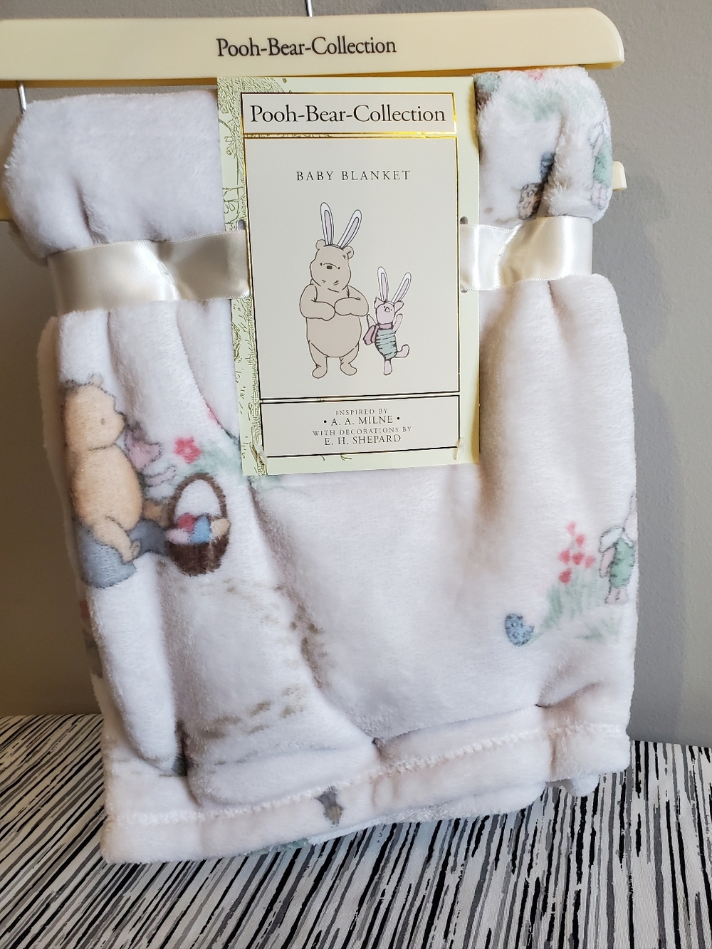 Pooh-Bear-Collection Baby Blanket 30in x 40in